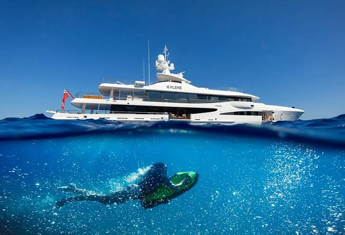 Elevating Luxury Travel Through Tailored Yacht Charter Experiences