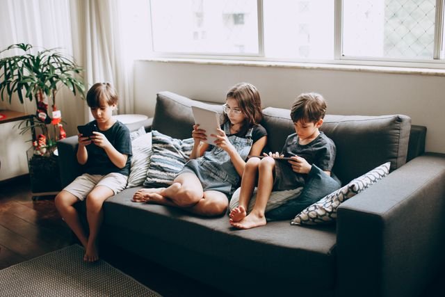How Prepaid WiFi Session Management Helps Users Save Internet Time